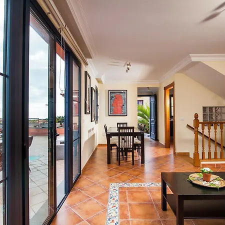 Villa Antonia - Oceanview Antonia With Private Swimming Pool In Costa Adeje *