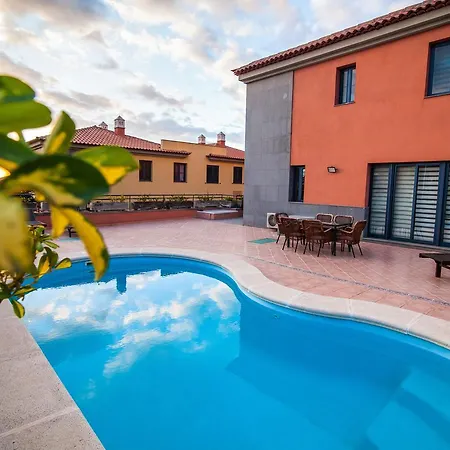 Vila Antonia - Oceanview Antonia With Private Swimming Pool In Costa Adeje *
