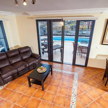 Antonia - Oceanview Antonia With Private Swimming Pool In Costa Adeje * Costa Adeje (Tenerife)